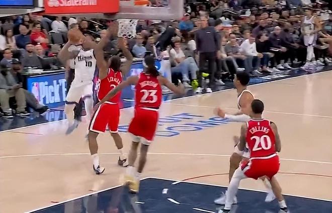 快船末节追分难挽败局 伦纳德伤退加兰独挑大梁