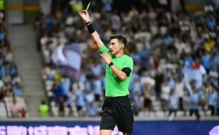 U23国足战平泰国裁判争议引质疑，麦麦提江执法