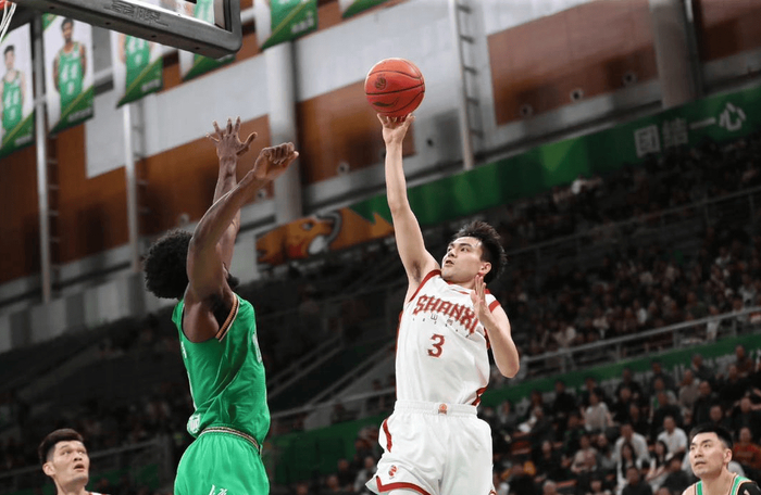 辽宁队逆转山西队多点开花终结15分大逆转