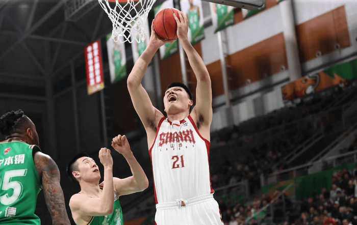 辽宁队逆转山西队多点开花终结15分大逆转