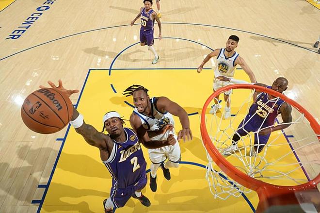 湖人逆转勇士终结三连败 范德比尔特贡献关键表