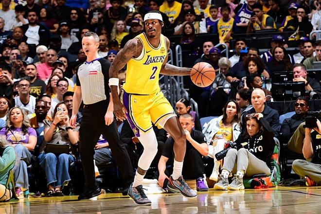 湖人逆转勇士终结三连败 范德比尔特贡献关键表